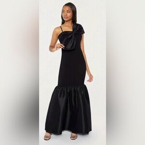 Likely NYC Patti Gown Size 6